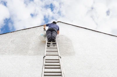 Peinture extérieure à l'Isle-d'Espagnac — façades et ravalement
